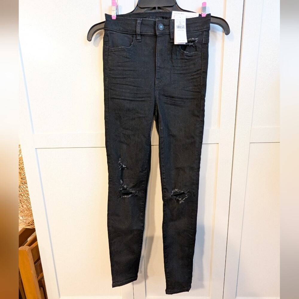NWT American Eagle Super hi-rise jeans jegging destroyed 00 short size 24
